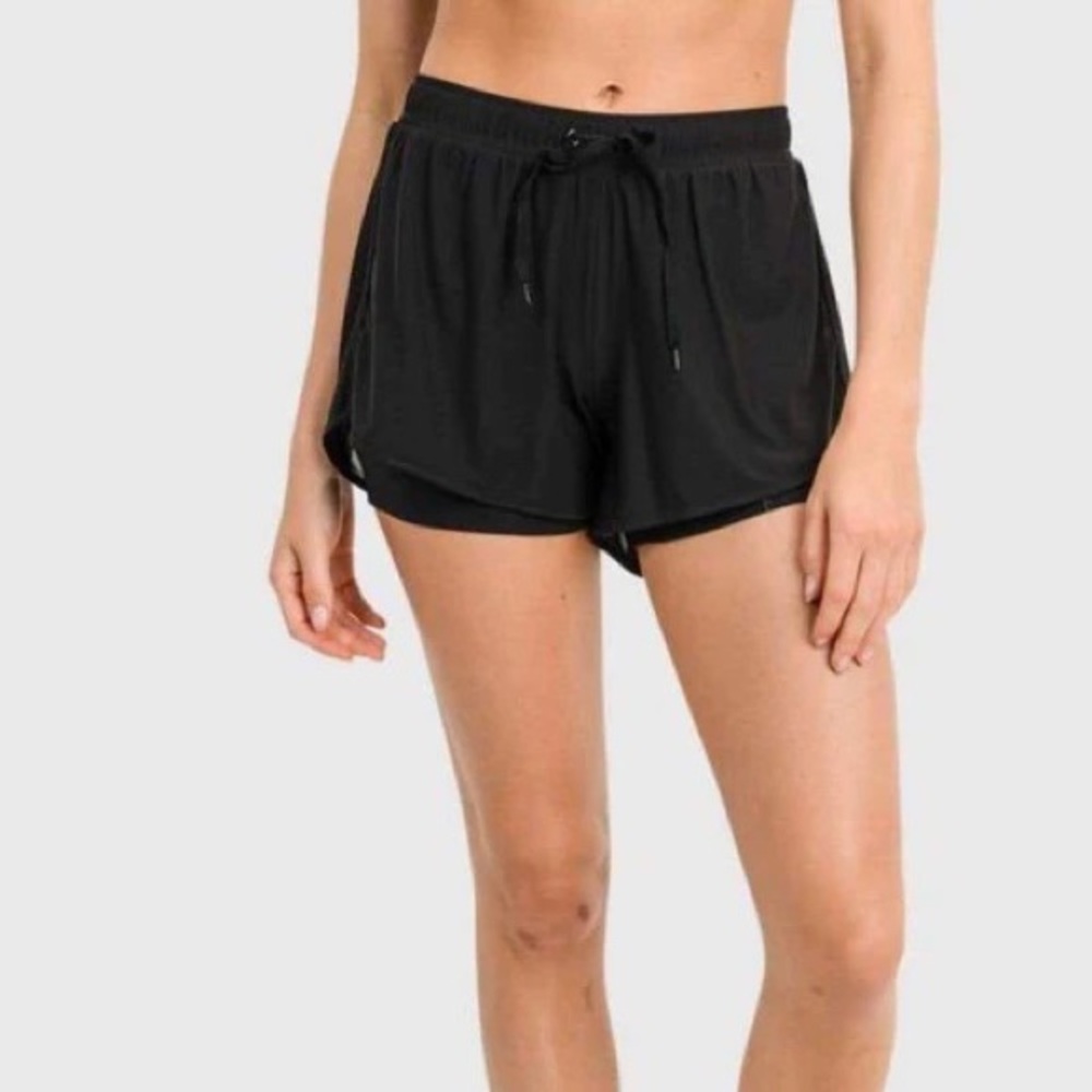 Mono B shorts